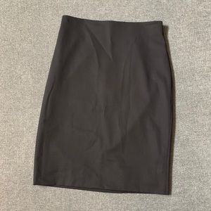 St. John black knee-length skirt size 6